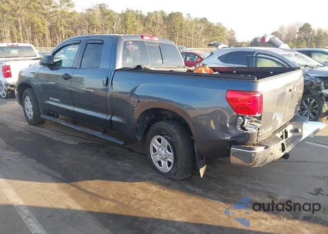 2010 Toyota Tundra Grade 4.6L V8 z USA, uszkodzony, nr VIN 5TFUM5F15AX009238